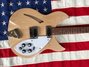 Rickenbacker 330/6 , Mapleglo: Body - Front