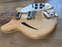 Rickenbacker 360/6 , Mapleglo: Body - Front