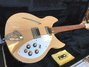 Rickenbacker 330/6 , Mapleglo: Body - Front
