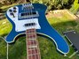 Rickenbacker 4001/4 , Azureglo: Close up - Free2