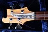 Rickenbacker 4000/4 , Mapleglo: Headstock