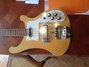 Rickenbacker 4001/4 , Mapleglo: Body - Front