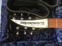 Rickenbacker 350/6 V63, Jetglo: Headstock