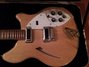 Rickenbacker 360/6 , Mapleglo: Body - Front
