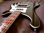 Rickenbacker 4003/4 , Jetglo: Free image
