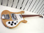 Rickenbacker 4001/4 V63, Mapleglo: Close up - Free