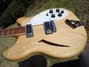 Rickenbacker 360/6 , Mapleglo: Body - Front