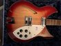 Rickenbacker 360/12 V64, Fireglo: Body - Front