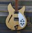 Rickenbacker 330/6 , Mapleglo: Body - Front