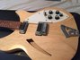 Rickenbacker 330/6 , Mapleglo: Close up - Free