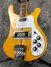 Rickenbacker 4001/4 Refin, Mapleglo: Close up - Free2