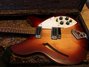 Rickenbacker 330/6 , Fireglo: Body - Front