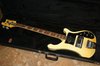 Rickenbacker 4001/4 BT, White: Full Instrument - Front