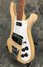 Rickenbacker 4001/4 C64, Mapleglo: Close up - Free2
