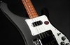 Rickenbacker 4003/4 S, Matte Black: Close up - Free