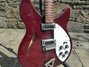 Rickenbacker 330/6 , Burgundy: Body - Front