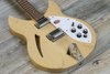Rickenbacker 330/12 , Mapleglo: Close up - Free