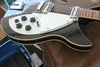Rickenbacker 360/12 V64, Jetglo: Close up - Free2