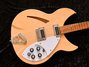 Rickenbacker 330/6 , Mapleglo: Body - Front