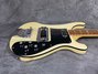 Rickenbacker 4001/4 BT, White: Close up - Free