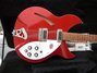 Rickenbacker 330/6 , Ruby: Body - Front