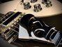 Rickenbacker 620/6 , Jetglo: Close up - Free2