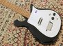 Rickenbacker 425/6 V63, Jetglo: Body - Front