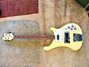 Rickenbacker 4001/4 S, White: Full Instrument - Front