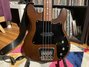 Rickenbacker 3000/4 BT, Walnut: Body - Front