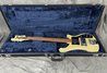 Rickenbacker 4001/4 S, White: Free image2