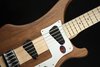 Rickenbacker 4003/5 S, Natural Walnut: Close up - Free