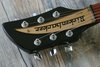 Rickenbacker 350/6 V63, Jetglo: Headstock