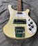 Rickenbacker 4001/4 BT, White: Close up - Free2