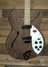 Rickenbacker 330/6 , Natural Walnut: Body - Front