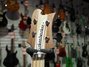 Rickenbacker 4003/4 , Natural Walnut: Headstock