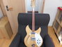 Rickenbacker 330/12 , Mapleglo: Full Instrument - Front
