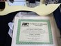 Rickenbacker 4001/4 CS, Cream: Close up - Free
