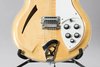 Rickenbacker 381/12 V69, Mapleglo: Close up - Free2