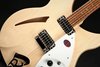 Rickenbacker 330/6 , Mapleglo: Close up - Free