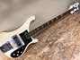 Rickenbacker 4001/4 BT, White: Full Instrument - Front