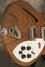 Rickenbacker 330/6 , Natural Walnut: Close up - Free2