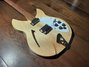 Rickenbacker 330/6 , Mapleglo: Body - Front