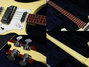 Rickenbacker 4001/4 CS, Cream: Close up - Free
