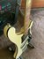 Rickenbacker 4001/4 BT, White: Close up - Free2