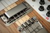 Rickenbacker 4003/4 , Natural Walnut: Close up - Free2