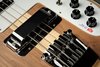Rickenbacker 4003/4 , Natural Walnut: Close up - Free2