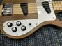 Rickenbacker 4003/5 S, Natural Walnut: Close up - Free2