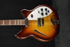 Rickenbacker 360/6 VP, Tobaccoglo: Body - Front