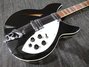 Rickenbacker 360/12 C63, Jetglo: Body - Front