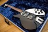 Rickenbacker 350/6 V63, Jetglo: Body - Front